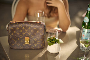 louis_vuitton_top_handle