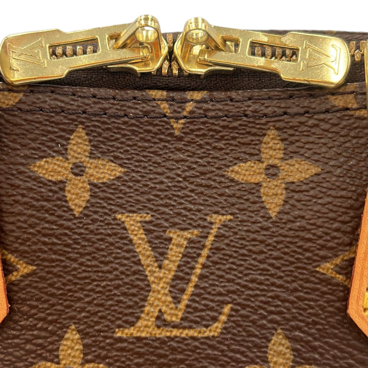 Louis Vuitton Alma BB monogramme Canvas