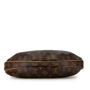 Louis Vuitton Croissant MM Monogram Canvas