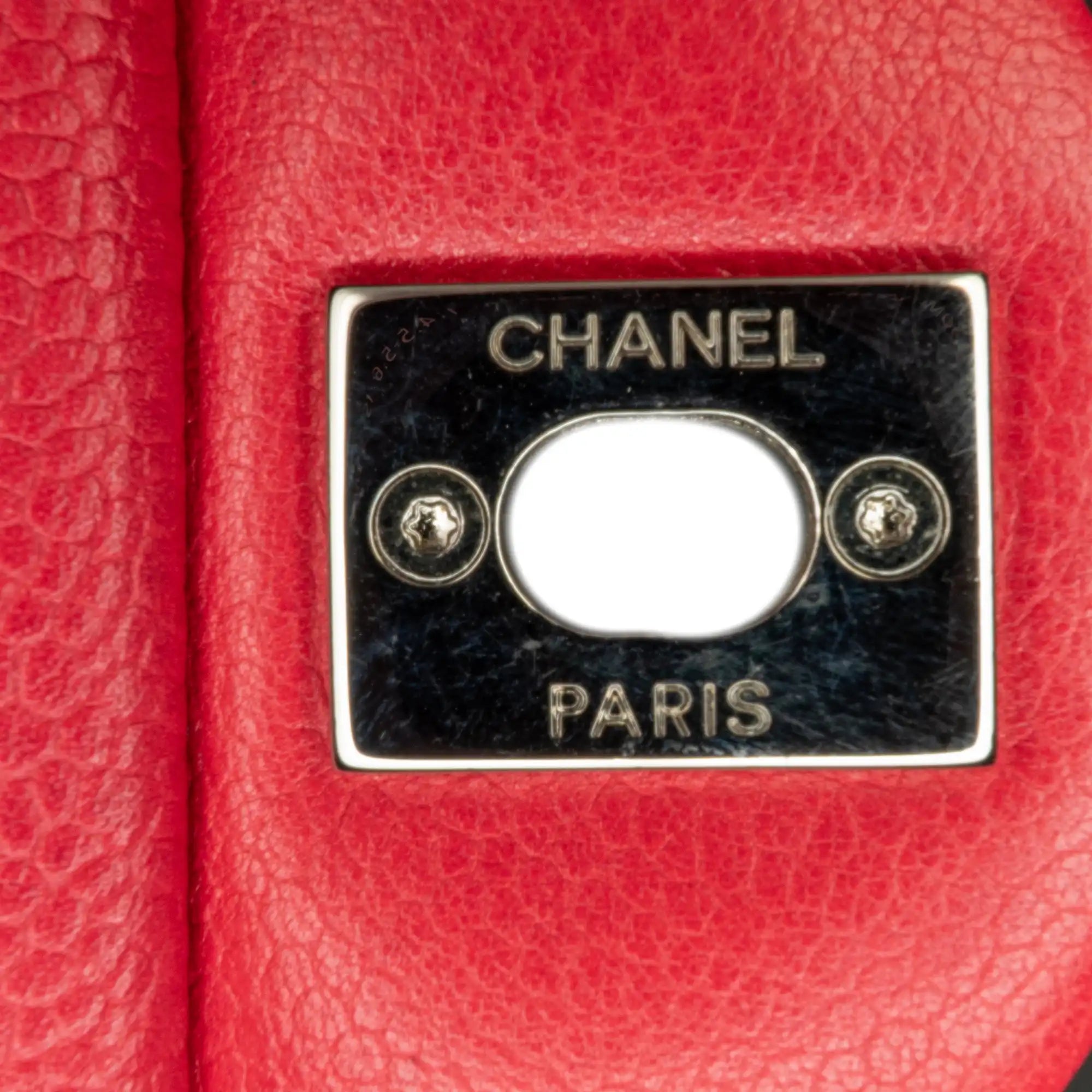 Chanel Classic Double Flap Moyen Bourgogne Caviar Or