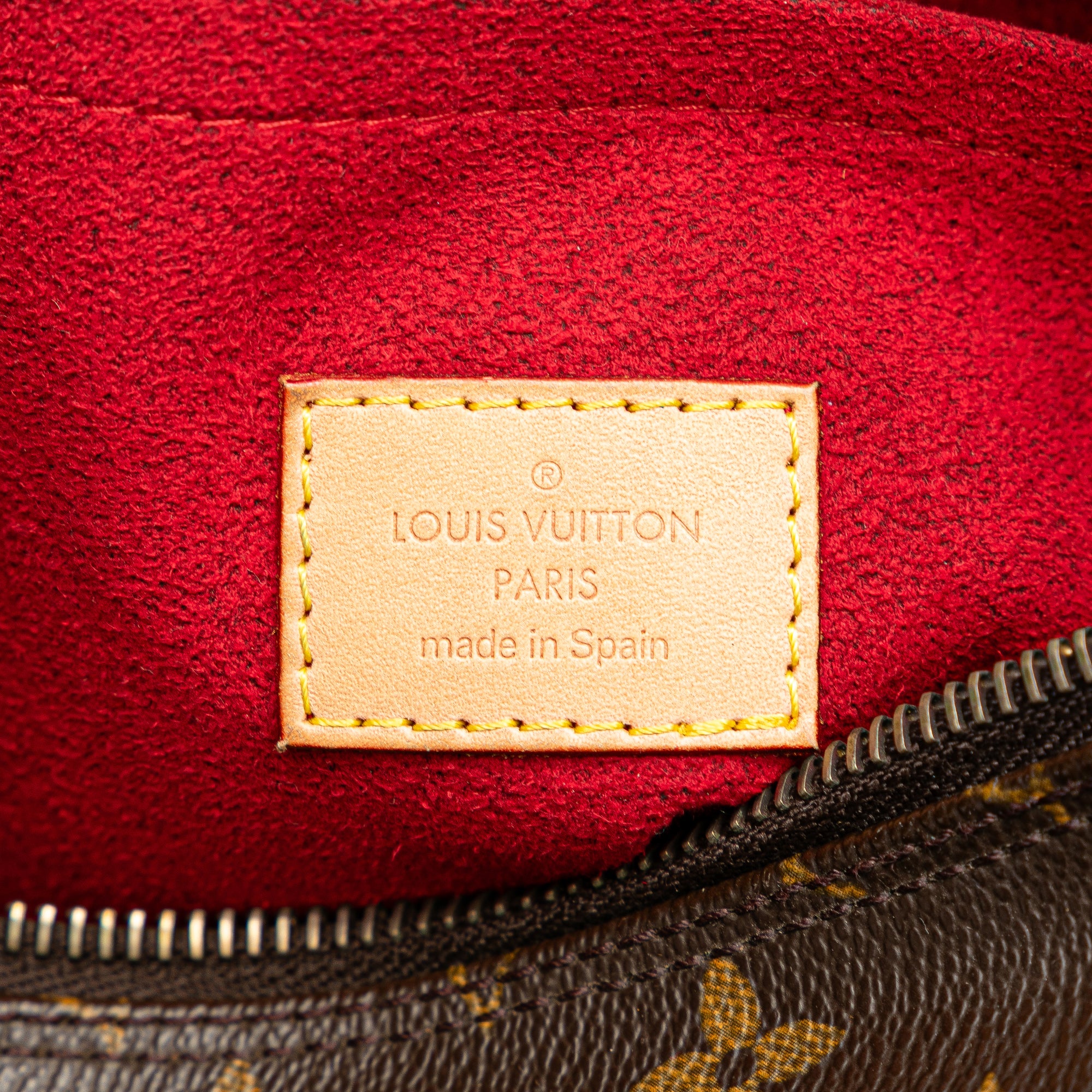 Louis Vuitton Croissant GM Monogram Canvas