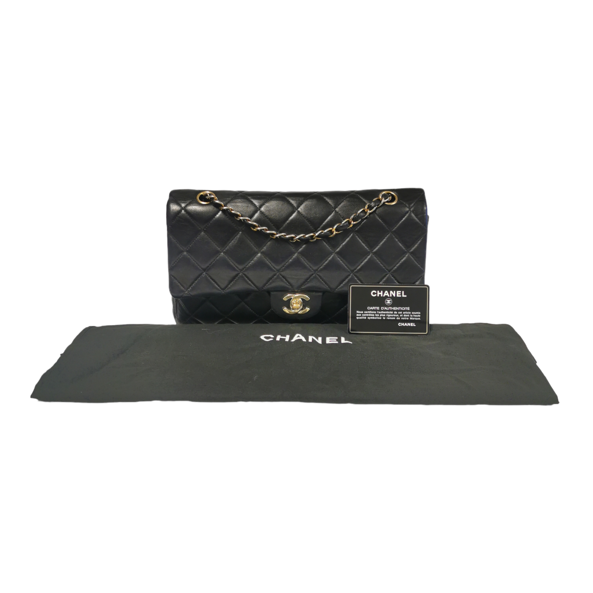 Chanel Classic lined flap 10 Chain Shoulder Bag Black Lambskin Leather  ref.945853 - Joli Closet